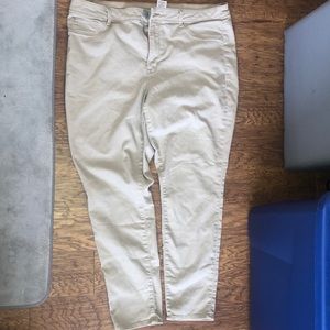 Women’s Pants